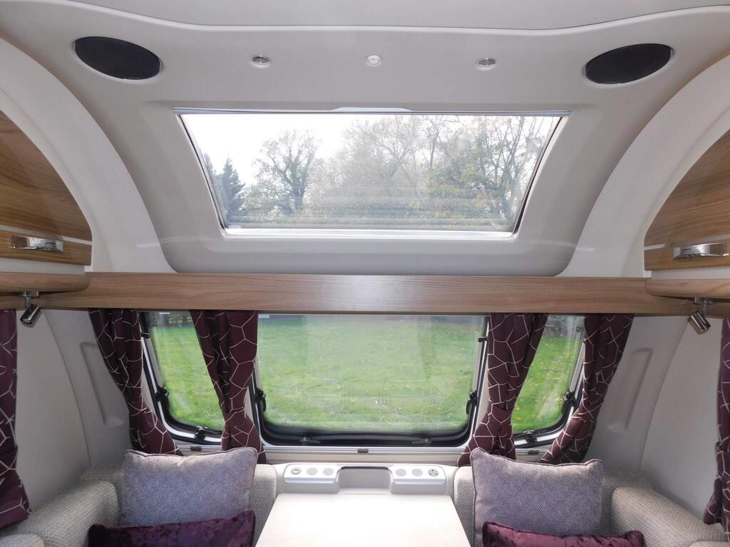 2019 Swift Challenger 480